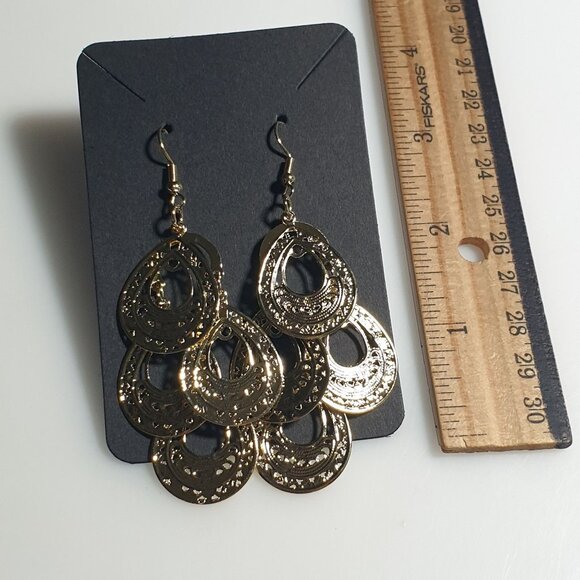 Gold Tone Dangling Teardrop Earrings Hook Lightweight Pierced Ears Jewelry Gift - Picture 4 of 4